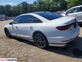 Audi A8 2021 3