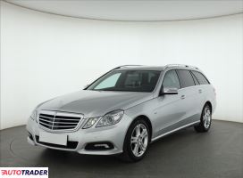 Mercedes E-klasa 2010 3.5 288 KM