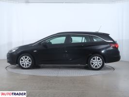 Opel Astra 2018 1.6 134 KM