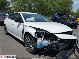 Nissan Altima - zobacz ofertę