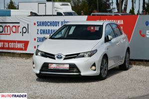 Toyota Auris 2013 1.8 136 KM Toyota Auris 2013 1.8 136 KM