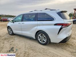 Toyota Sienna 2025 2