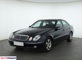 Mercedes E-klasa 2002 2.6 167 KM