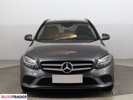 Mercedes C-klasa 2018 1.6 158 KM