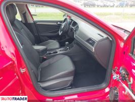 Volkswagen Jetta 2019 1