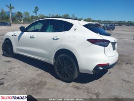 Maserati Pozostałe 2022 3