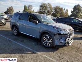 Nissan Pathfinder 2024 3