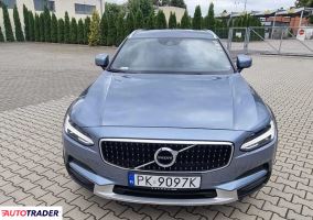Volvo V60 Cross Country 2020 2.0 235 KM
