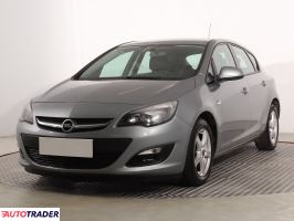 Opel Astra 2013 1.4 138 KM