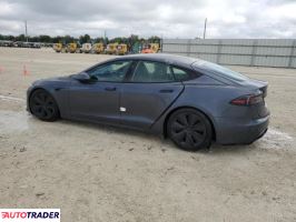 Tesla Model S 2022