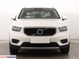 Volvo XC40 2020 2.0 147 KM