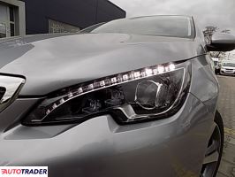 Peugeot 308 2018 1.2 110 KM Peugeot 308 2018 1.2 110 KM