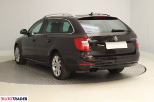 Skoda Superb 2015 2.0 138 KM