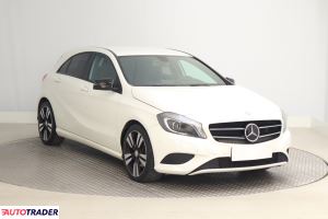Mercedes A-klasa 2014 1.6 120 KM