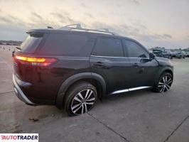 Nissan Pathfinder 2024 3