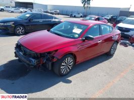 Nissan Altima 2024 2