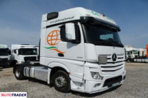 Mercedes actros