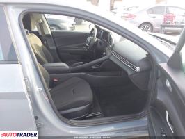 Hyundai Elantra 2023 2