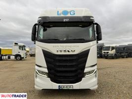 Iveco AS440ST/P