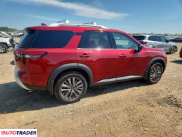 Nissan Pathfinder 2022 3