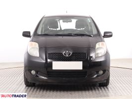 Toyota Yaris 2008 1.3 85 KM