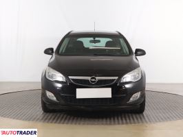 Opel Astra 2011 1.4 99 KM