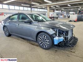 Nissan Altima 2025 2