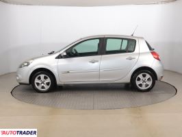 Renault Clio 2010 1.1 77 KM