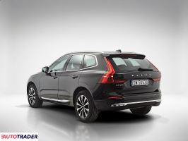 Volvo XC60 2022 2.0 197 KM