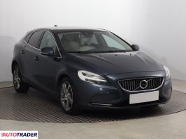 Volvo V40 2016 2.0 118 KM Volvo V40 2016 2.0 118 KM