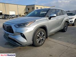Toyota Highlander - zobacz ofertę