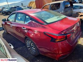 Nissan Altima 2025 2