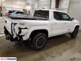 Toyota Tacoma 2024 2