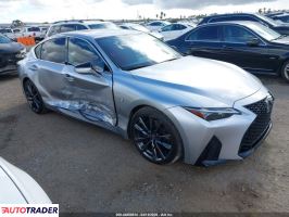 Lexus IS 2023 3