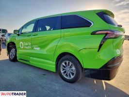 Toyota Sienna 2024 2