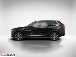 Volvo XC90 2022 2.0 235 KM