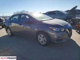 Nissan Versa 2020 1
