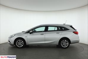 Opel Astra 2017 1.4 147 KM