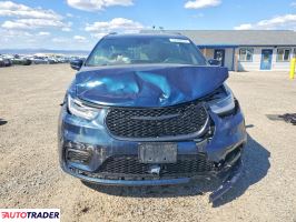 Chrysler Pacifica 2021 3