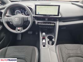 Toyota C-HR 2024 2.0 197 KM