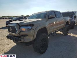 Toyota Tacoma - zobacz ofertę