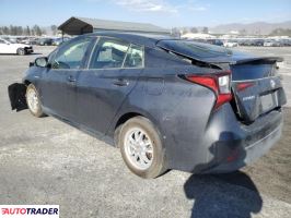 Toyota Prius 2019 1