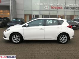 Toyota Auris 2018 1.6 132 KM