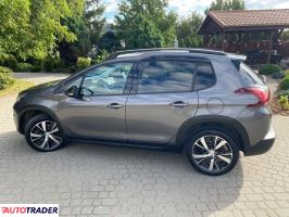 Peugeot 2008 2017 1.2 110 KM