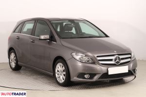 Mercedes B-klasa 2012 1.8 107 KM