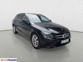 Mercedes C-klasa 2018 2.0 194 KM