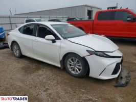 Toyota Camry 2025 2