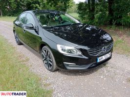 Volvo S60 2018 2.0 245 KM Volvo S60 2018 2.0 245 KM
