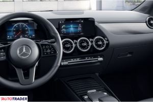 Mercedes GLA 2020 1.6 156 KM Mercedes GLA 2020 1.6 156 KM
