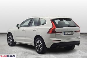 Volvo XC60 2021 2.0 197 KM